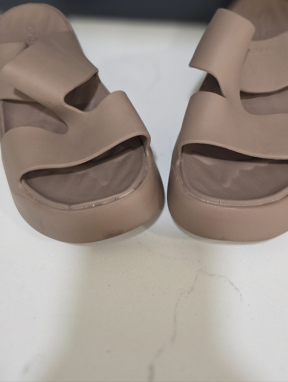 Crocs Women’s Brown Slide Sandals - Picture 10 of 11